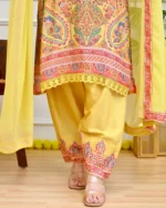 Sunehri Gulnaar Paisley Muslin Festive Farshi Suit - Image 3